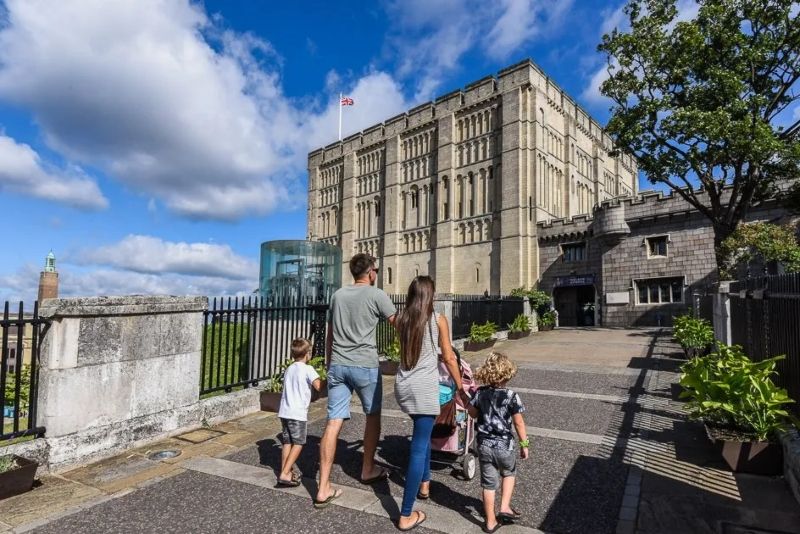 NORWICH CASTLE MUSEUM AND ART GALLERY NORWICH CASTLE MUSEUM AND ART GALLERY